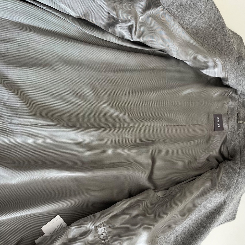 Basler Gray Coat - image 4